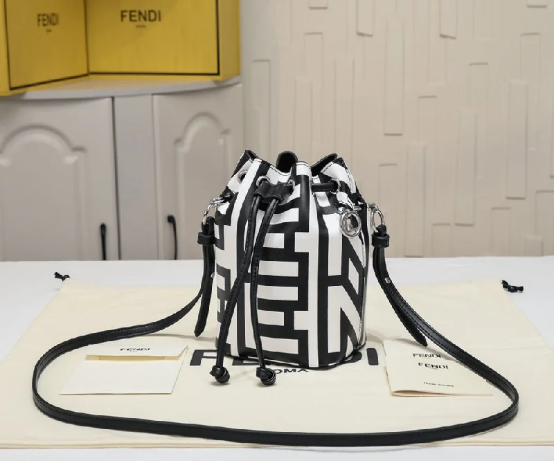 Fendi High Quality Black White Bucket Bag Shoulder Bag