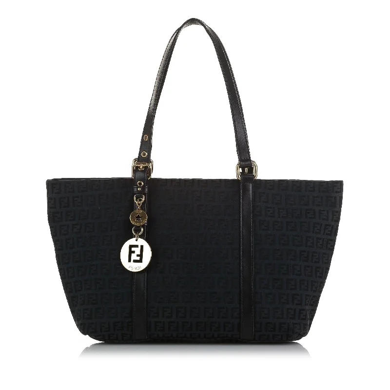 Fendi Zucchino Superstar Canvas Tote (SHG-UfLfjB)