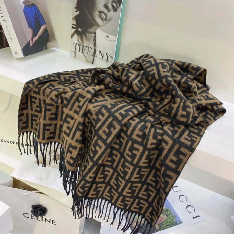 Luxury Fendi  Scarf 018