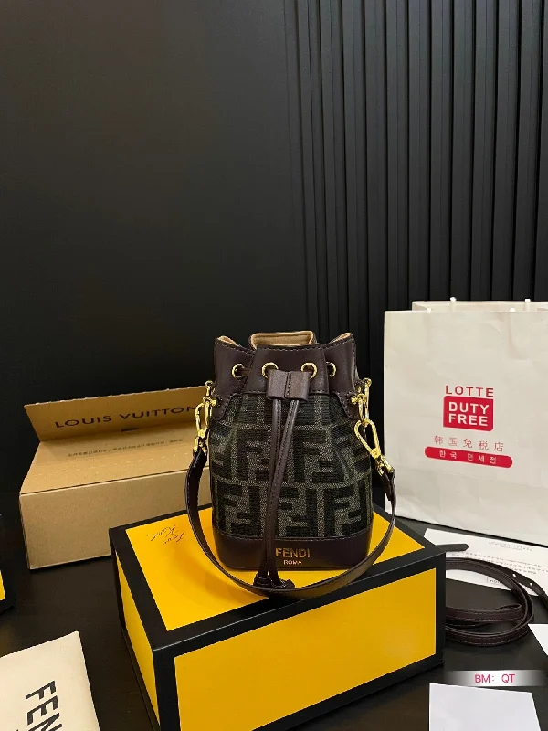 Fendi Mon Tresor Bucket Bag Shoulder Bag