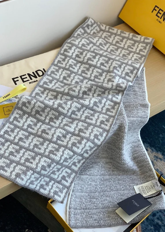 Fendi double F letter knitted shawl scarf