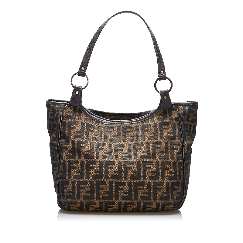 Fendi Zucca Tote (SHG-oPw2pD)