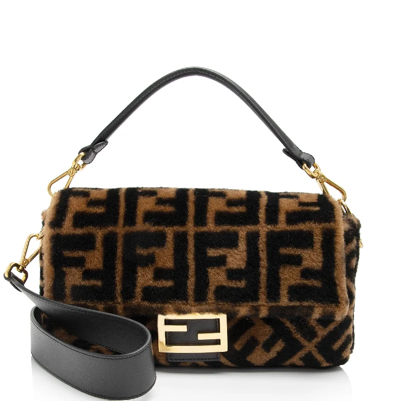 Fendi Sheepskin FF Baguette Shoulder Bag (SHF-mfPxUP)