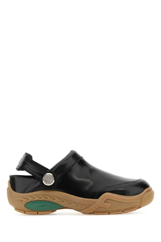 FENDI Black Leather Flat Shoes