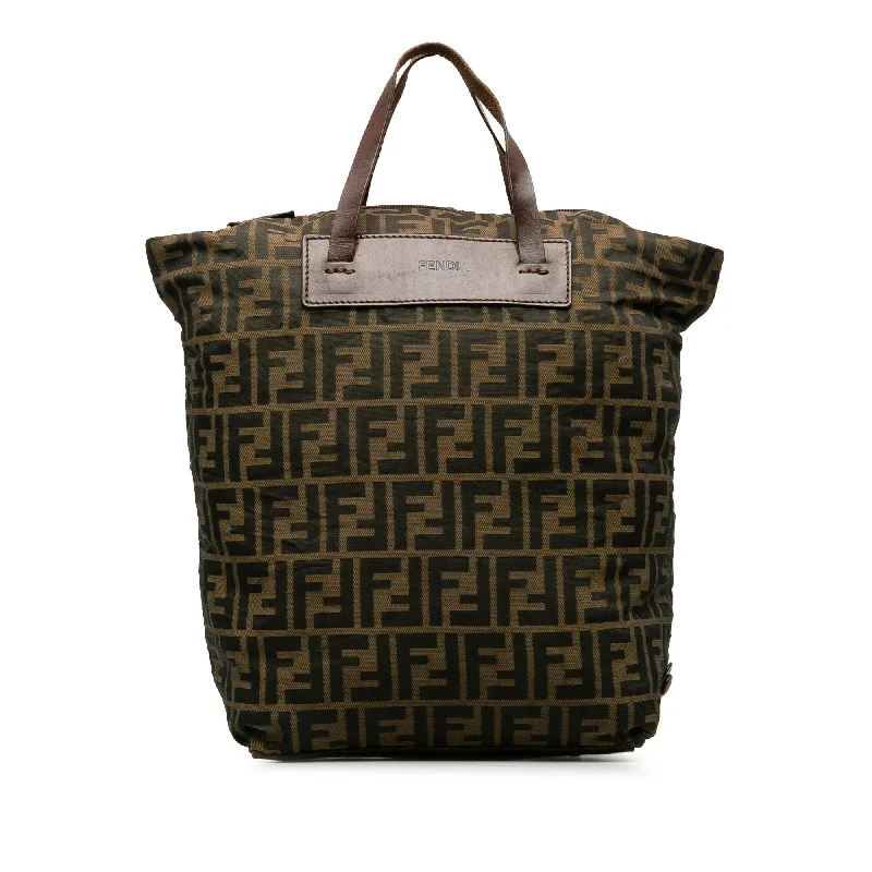 Fendi Canvas Zucca Tote (SHG-tjwRnh)